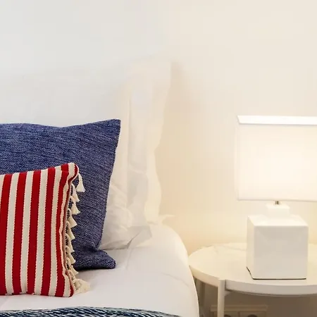 Guestready - Bright Flat In Alfama Apartmán Lisboa