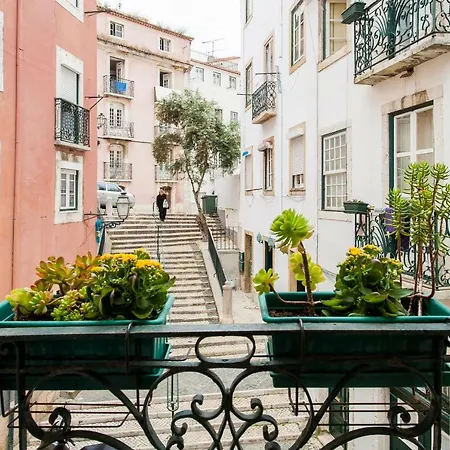 Joivy Charming Near Fado Museum * Lisboa