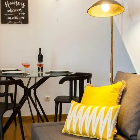 Joivy Charming Near Fado Museum Apartamento *